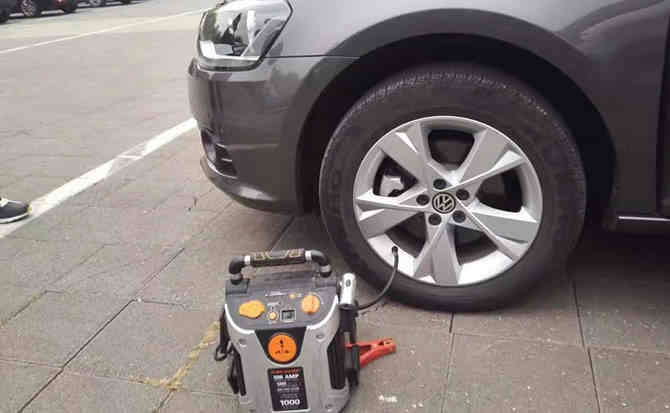 昌图汽车搭电案例